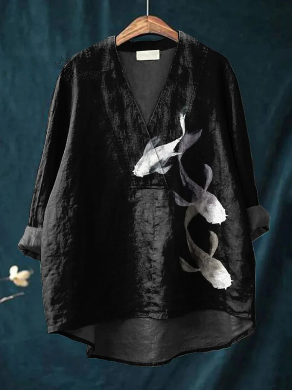 Ink Wash Night Koi Fish Art Printed Women's Casual V-neck Shirt